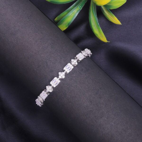 925 Sterling Silver Luxe Radiance Crystal Bracelet