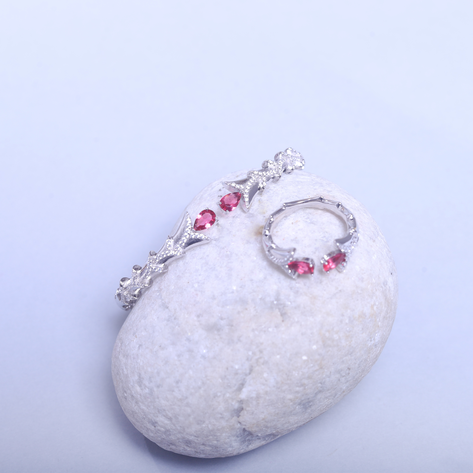 92.5 Sterling Silver Ruby Crown Bracelet Set